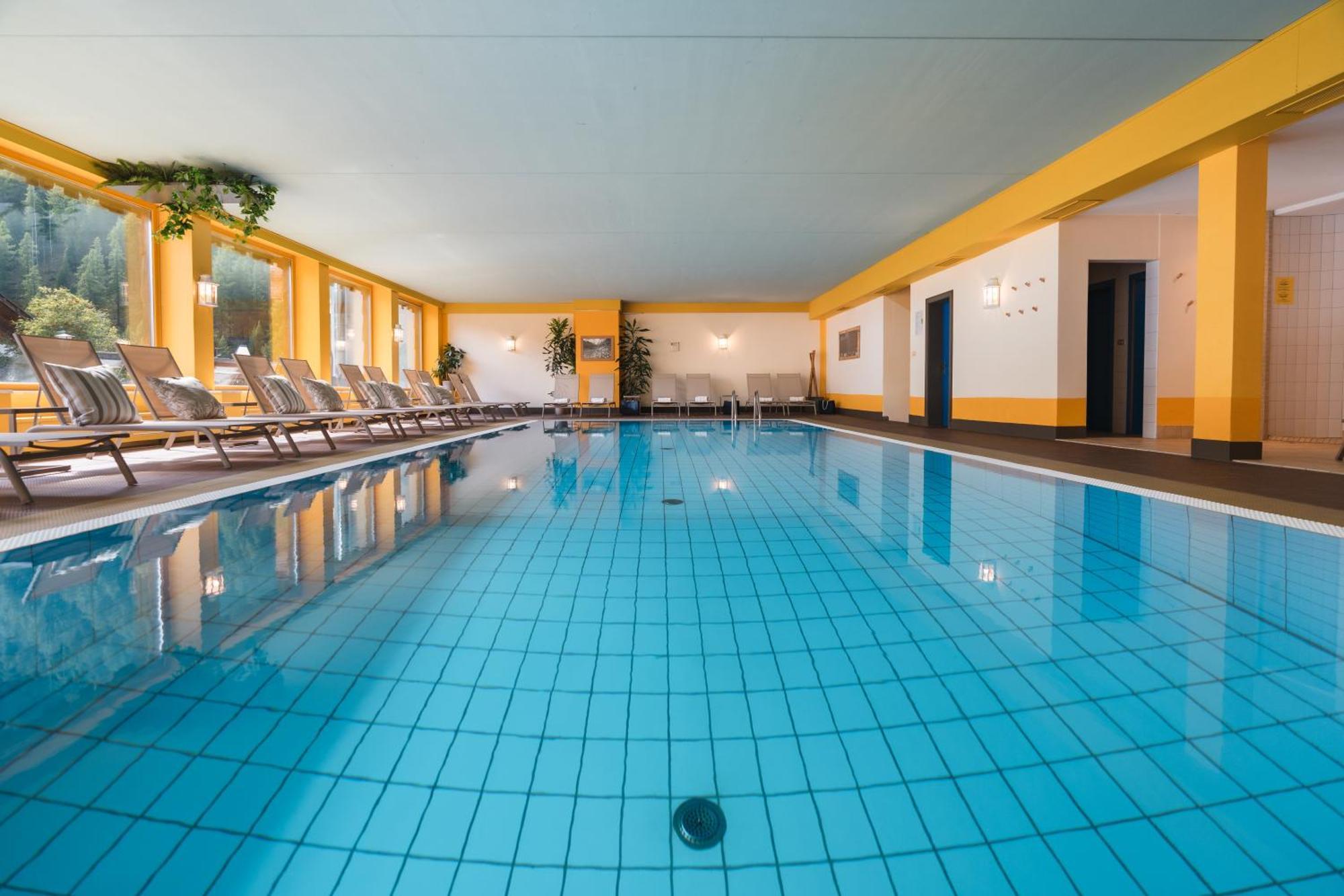 Smart Hotel Firn Madonna  外观 照片