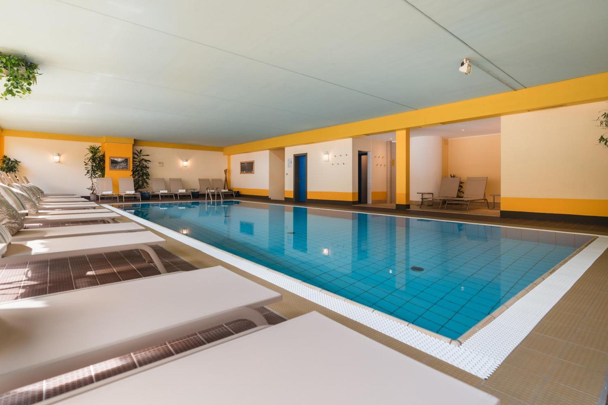 Smart Hotel Firn Madonna  外观 照片