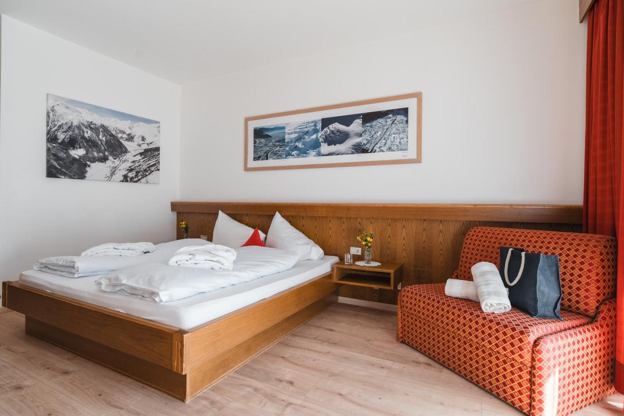 Smart Hotel Firn Madonna  外观 照片